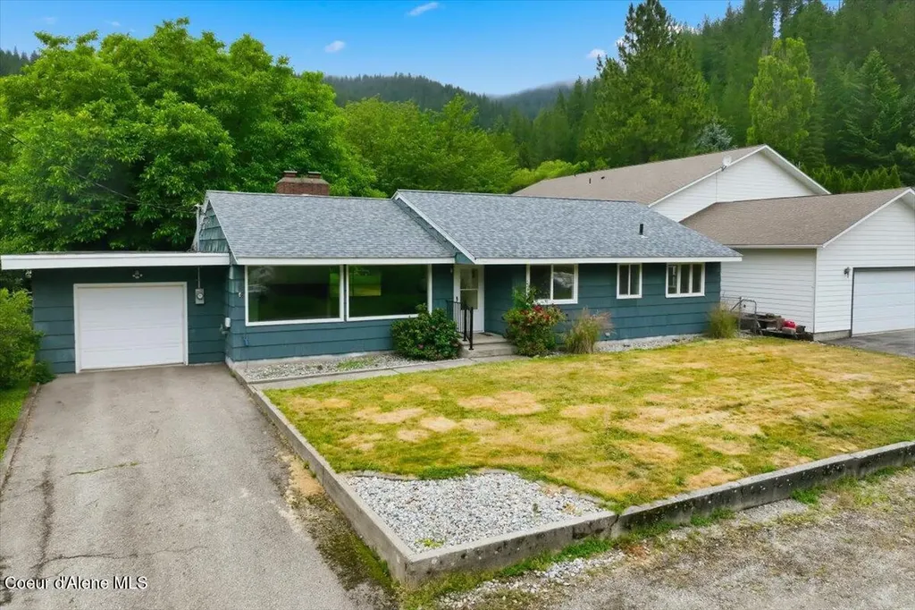 108 W 4th Street Silverton ID 83867