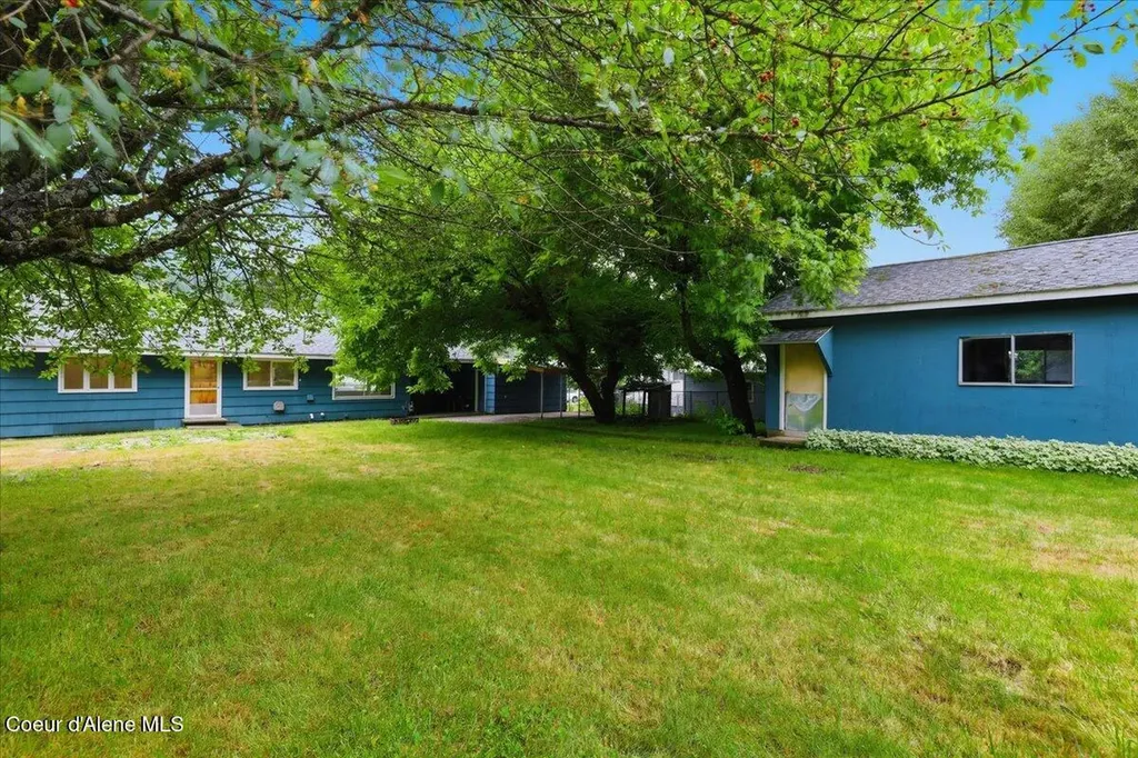 108 W 4th Street Silverton ID 83867