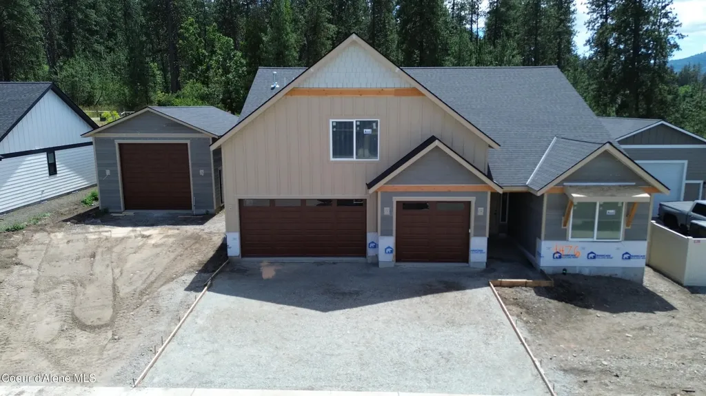 4476 E Savea Lane Post Falls ID 83854