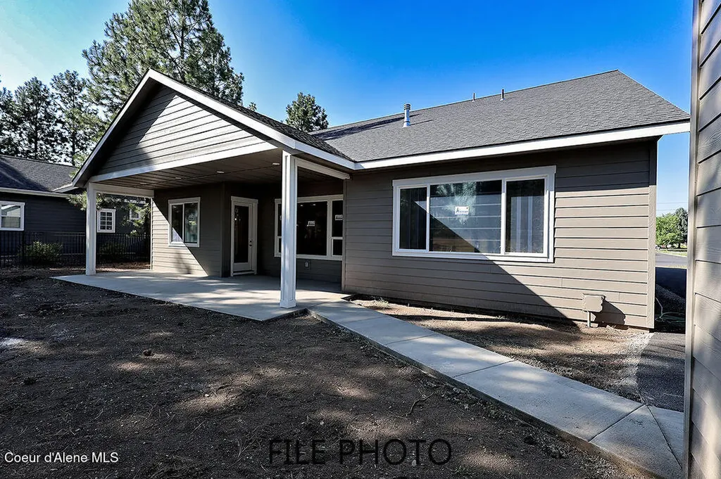 4476 E Savea Lane Post Falls ID 83854