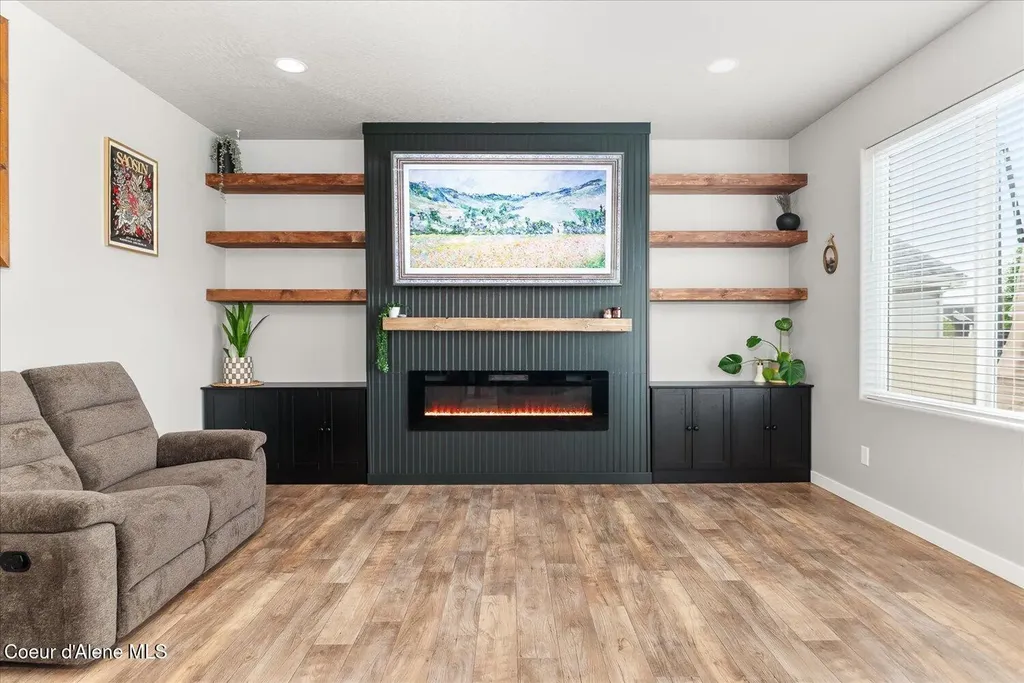 2119 W Malad Avenue Post Falls ID 83854