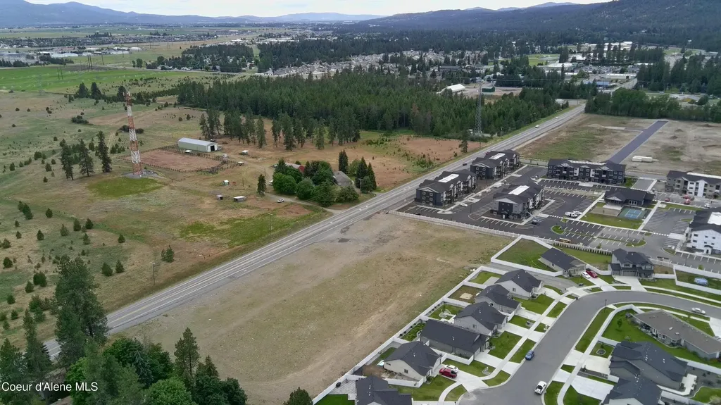 5851 & 5933 W Highway 53 Rathdrum ID 83858