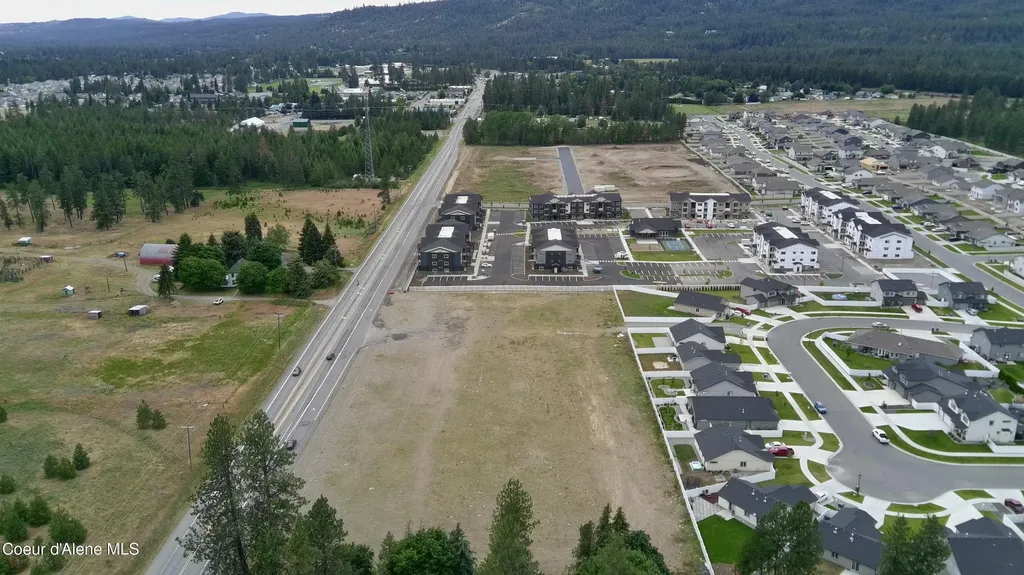 5851 W Highway 53 Rathdrum ID 83858