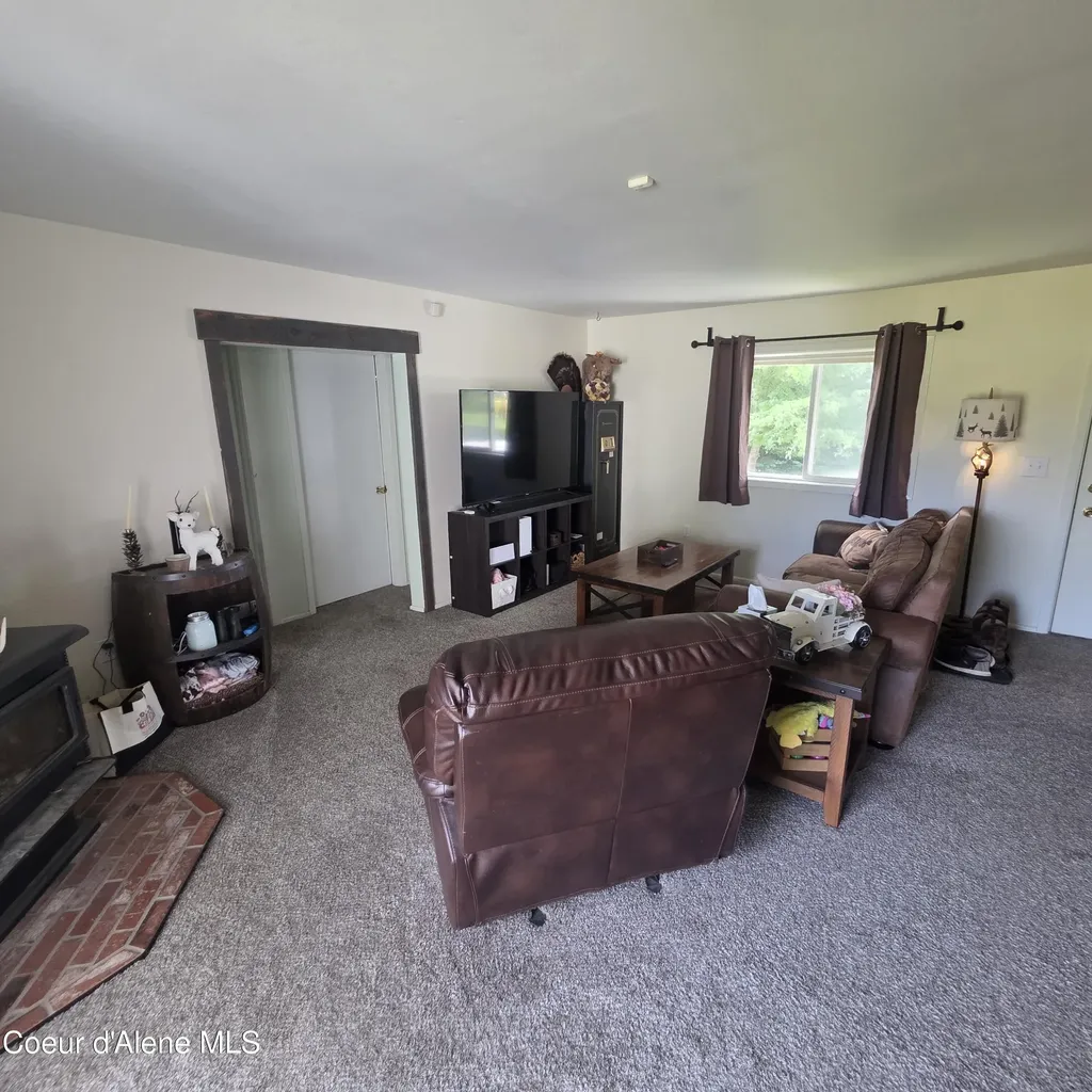 7375 E Sunrise Drive Harrison ID 83833
