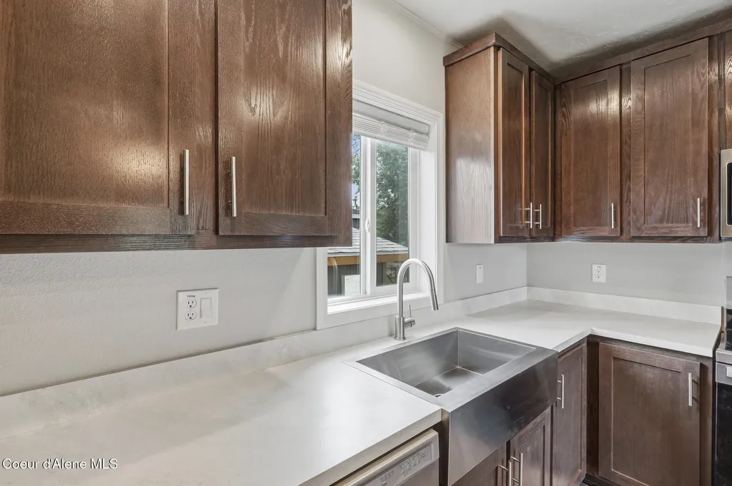 10401 N Kender Lane Hayden ID 83835