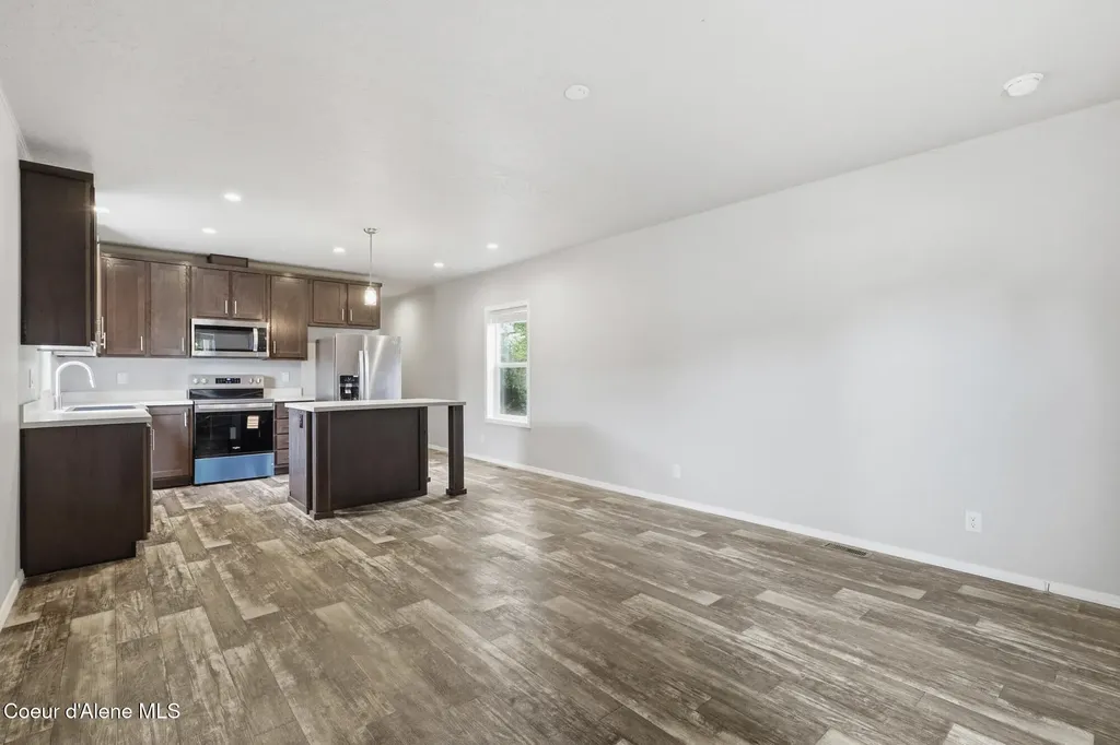 10401 N Kender Lane Hayden ID 83835