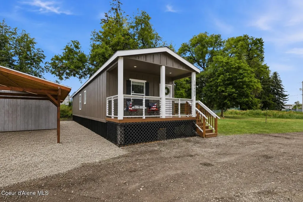 10401 N Kender Lane Hayden ID 83835