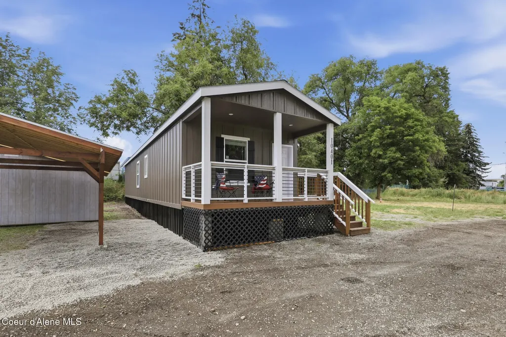 10401 N Kender Lane Hayden ID 83835