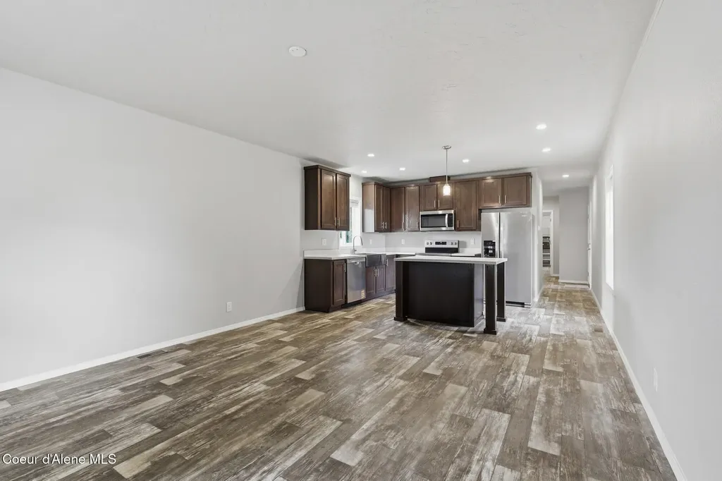10401 N Kender Lane Hayden ID 83835