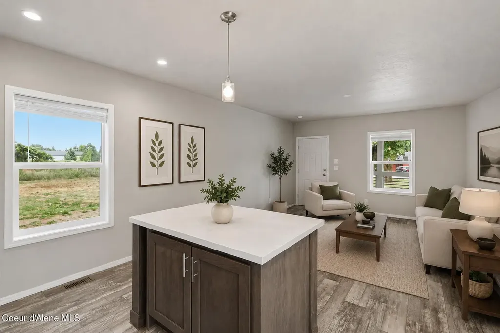 10401 N Kender Lane Hayden ID 83835