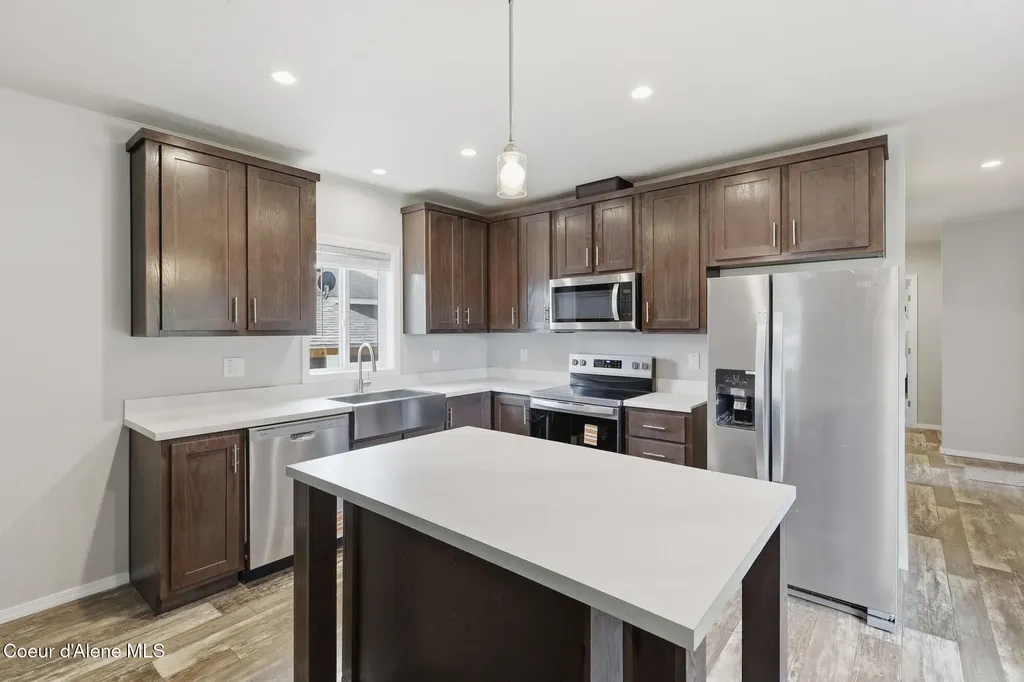 10401 N Kender Lane Hayden ID 83835