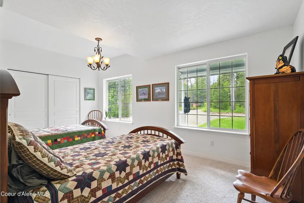 29913 N Red Fish Street Athol ID 83801