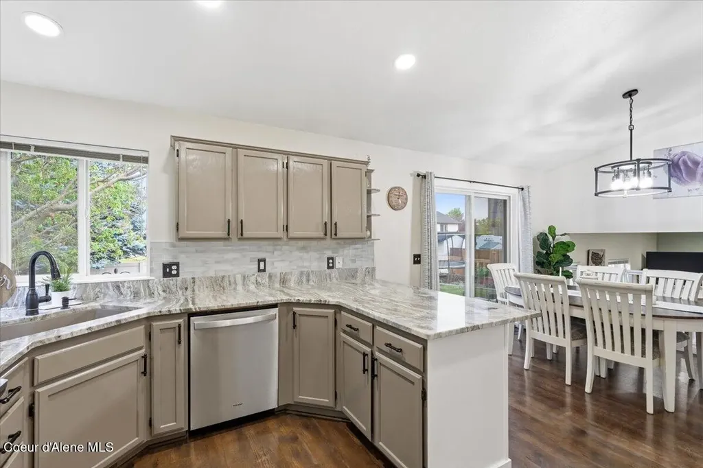 1702 N Autumn Crest Court Post Falls ID 83854