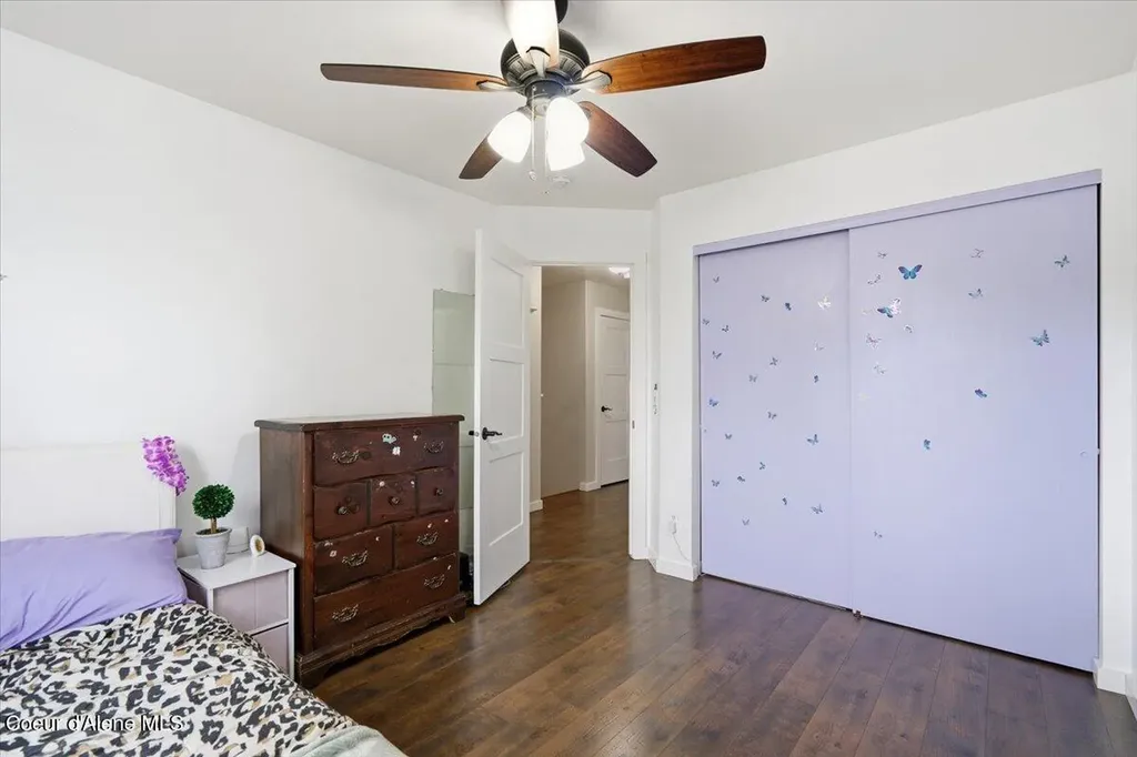 1702 N Autumn Crest Court Post Falls ID 83854