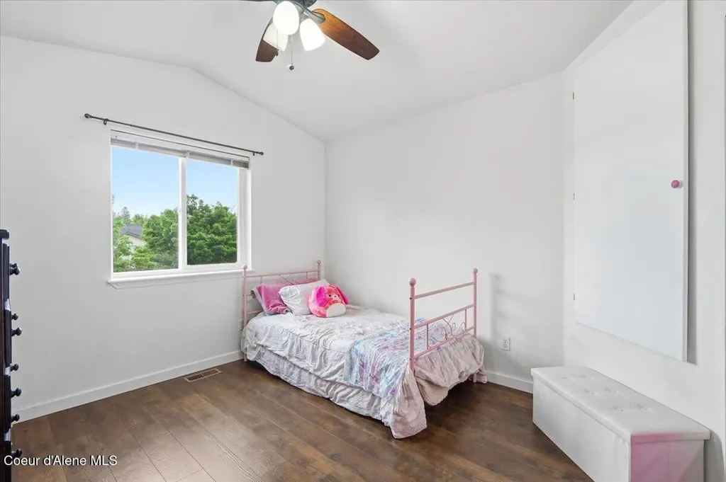 1702 N Autumn Crest Court Post Falls ID 83854