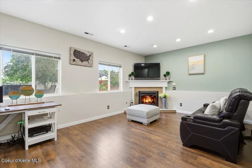 1702 N Autumn Crest Court Post Falls ID 83854