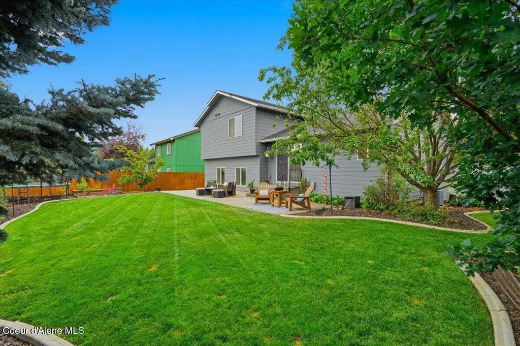 1702 N Autumn Crest Court Post Falls ID 83854