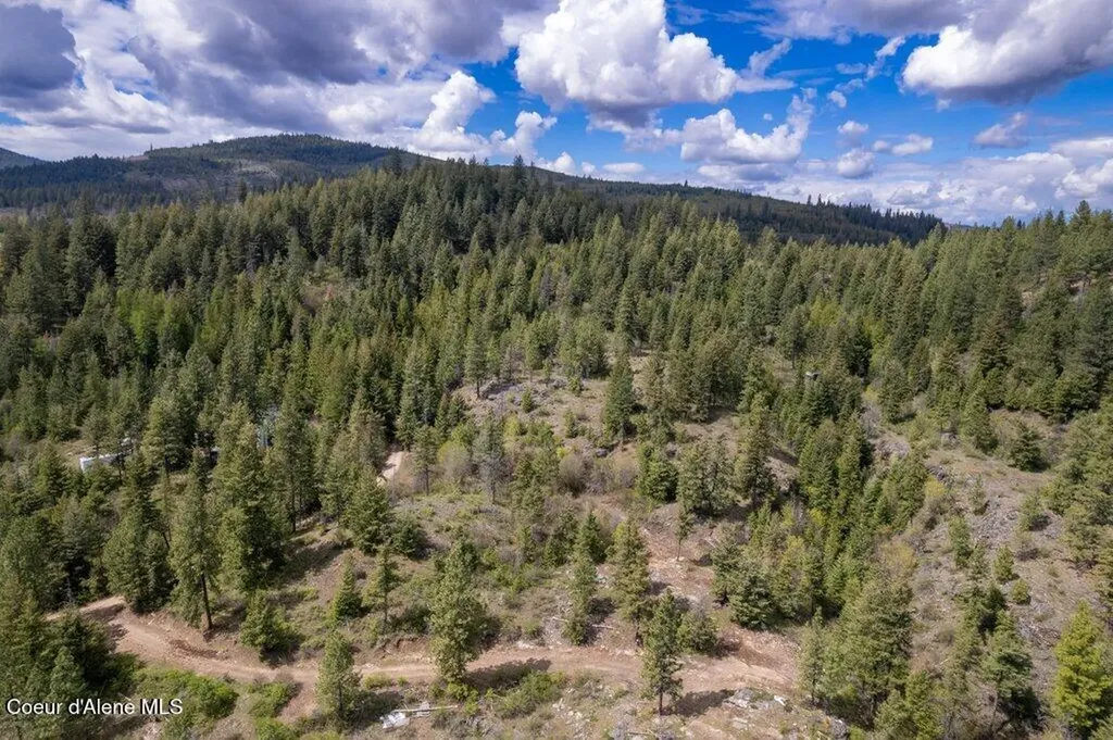 1131 Cabin Ridge Road Spirit Lake ID 83869