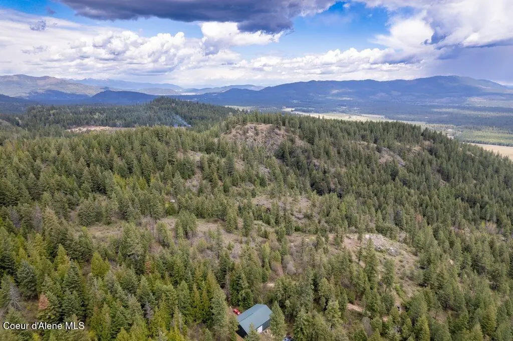 1131 Cabin Ridge Road Spirit Lake ID 83869