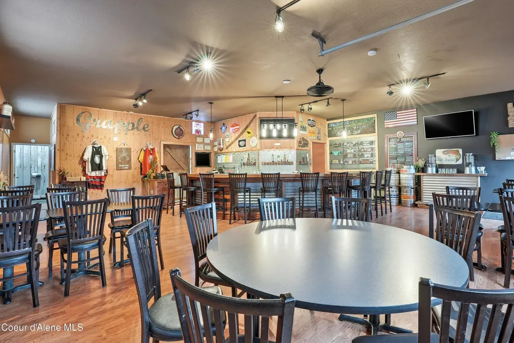 940 Center Avenue St. Maries ID 83861