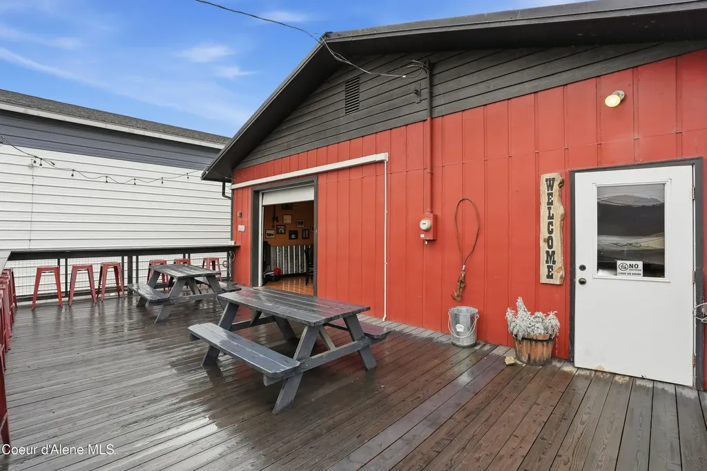 940 Center Avenue St. Maries ID 83861