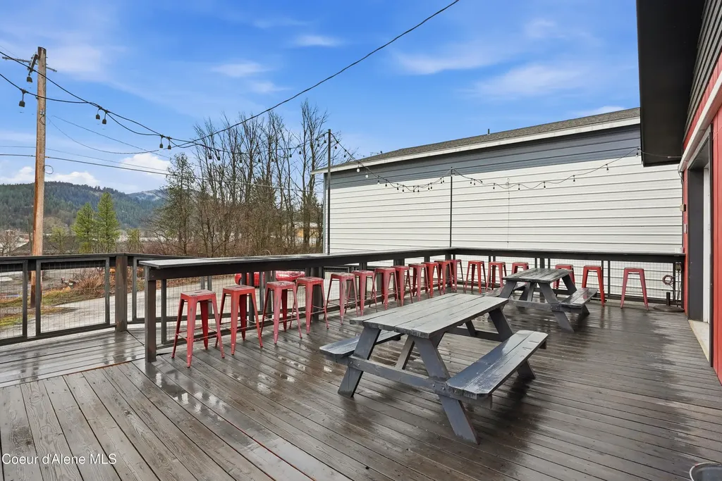940 Center Avenue St. Maries ID 83861