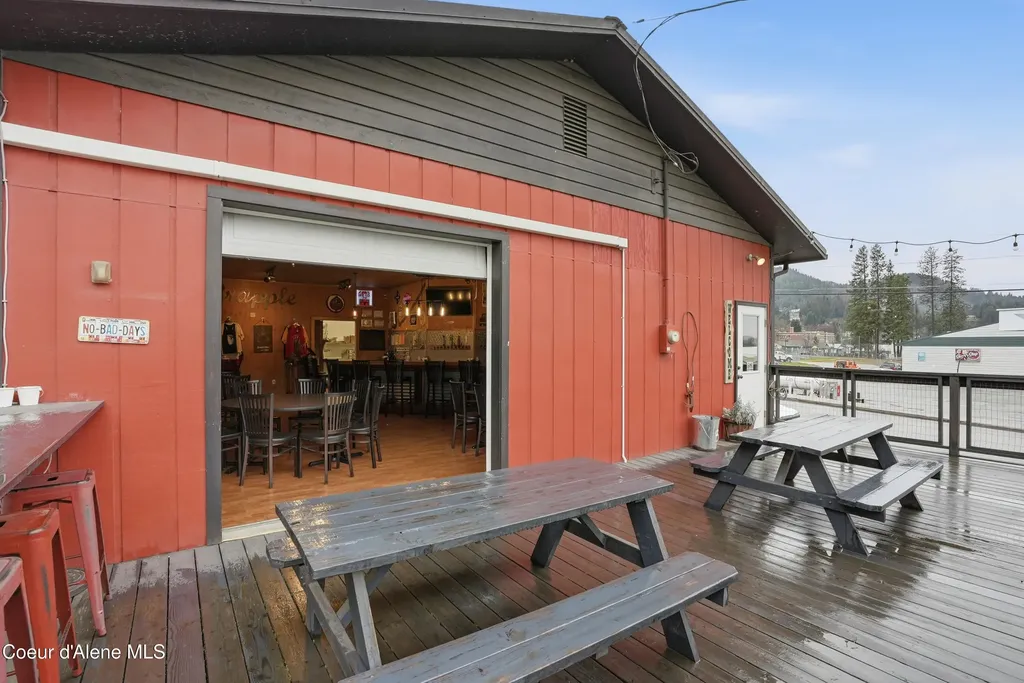 940 Center Avenue St. Maries ID 83861