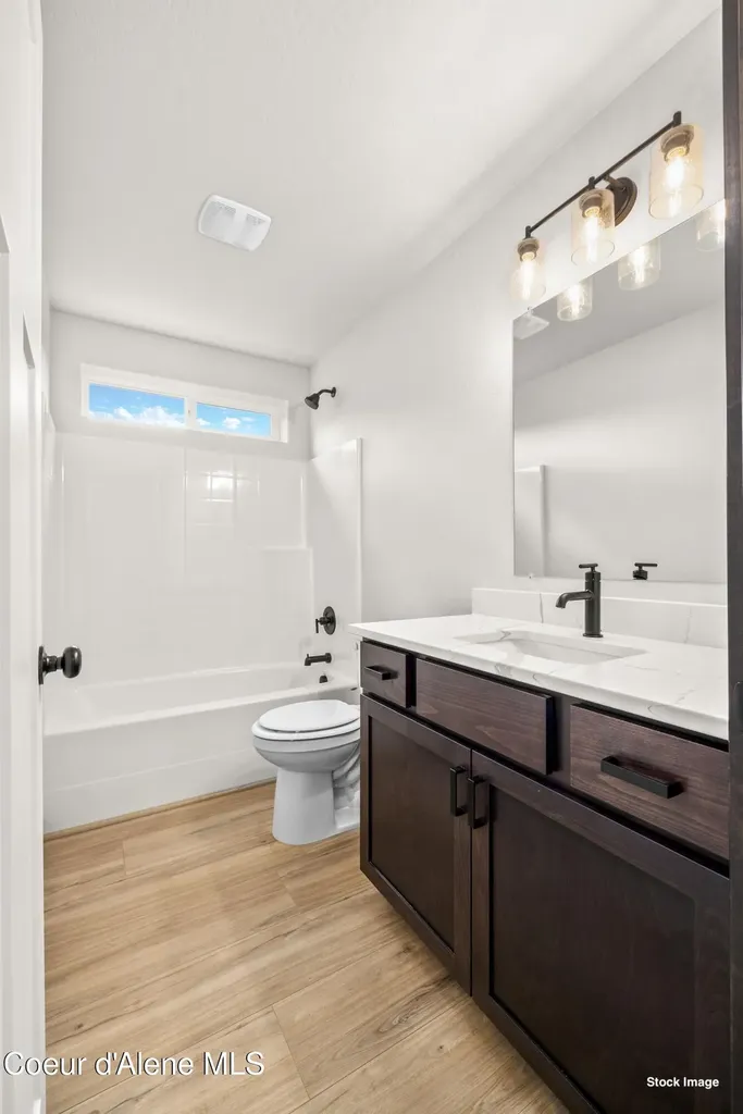 11834 N Entwistle Way Rathdrum ID 83858