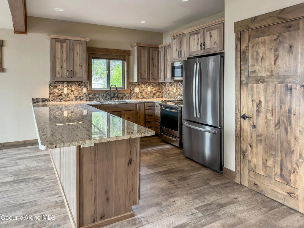 74 Palouse Drive Nordman ID 83848