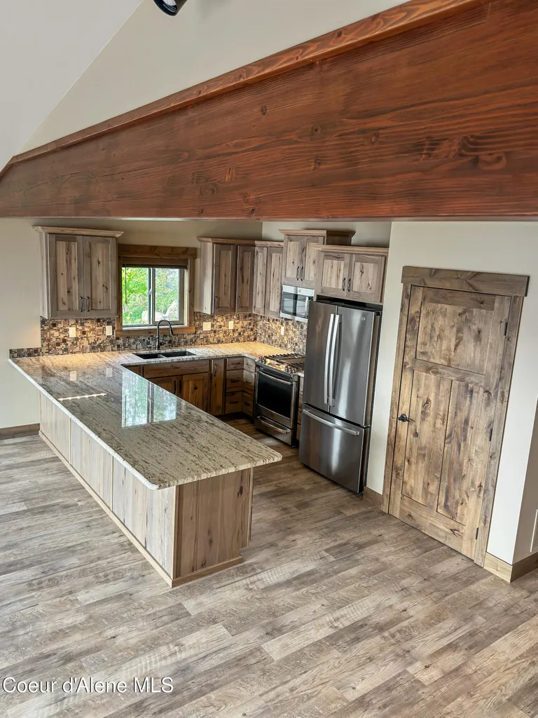 74 Palouse Drive Nordman ID 83848