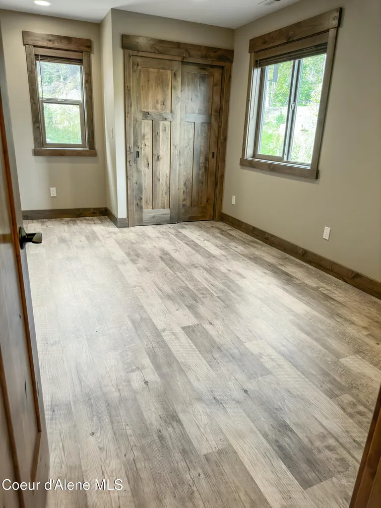 74 Palouse Drive Nordman ID 83848