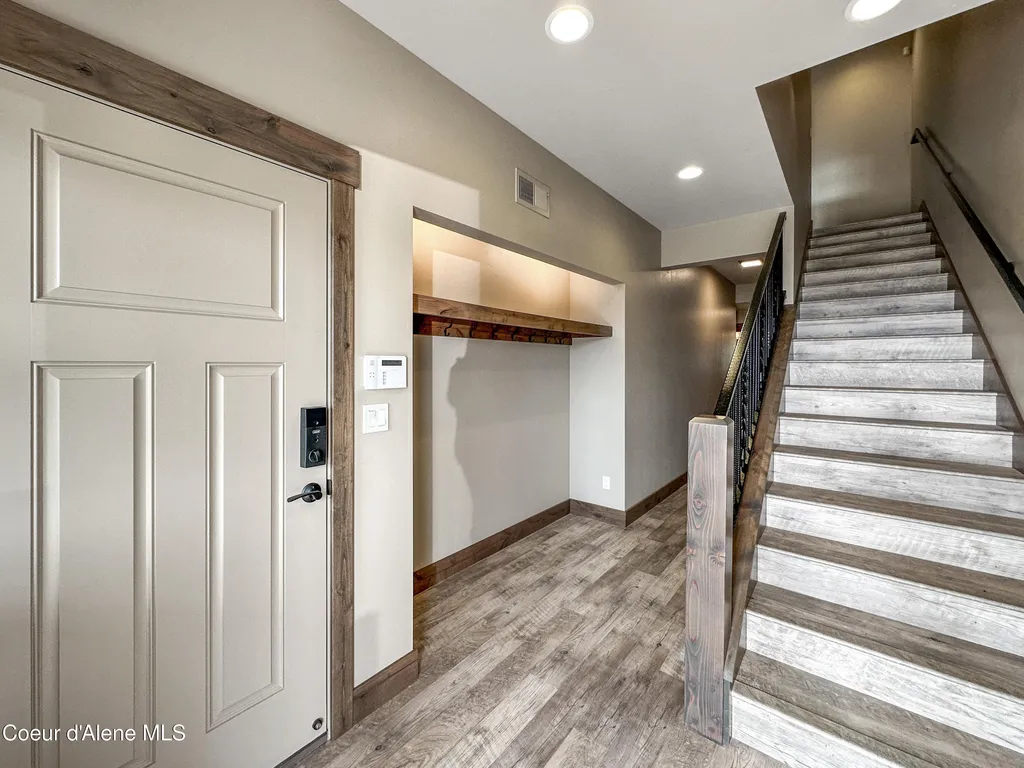 74 Palouse Drive Nordman ID 83848