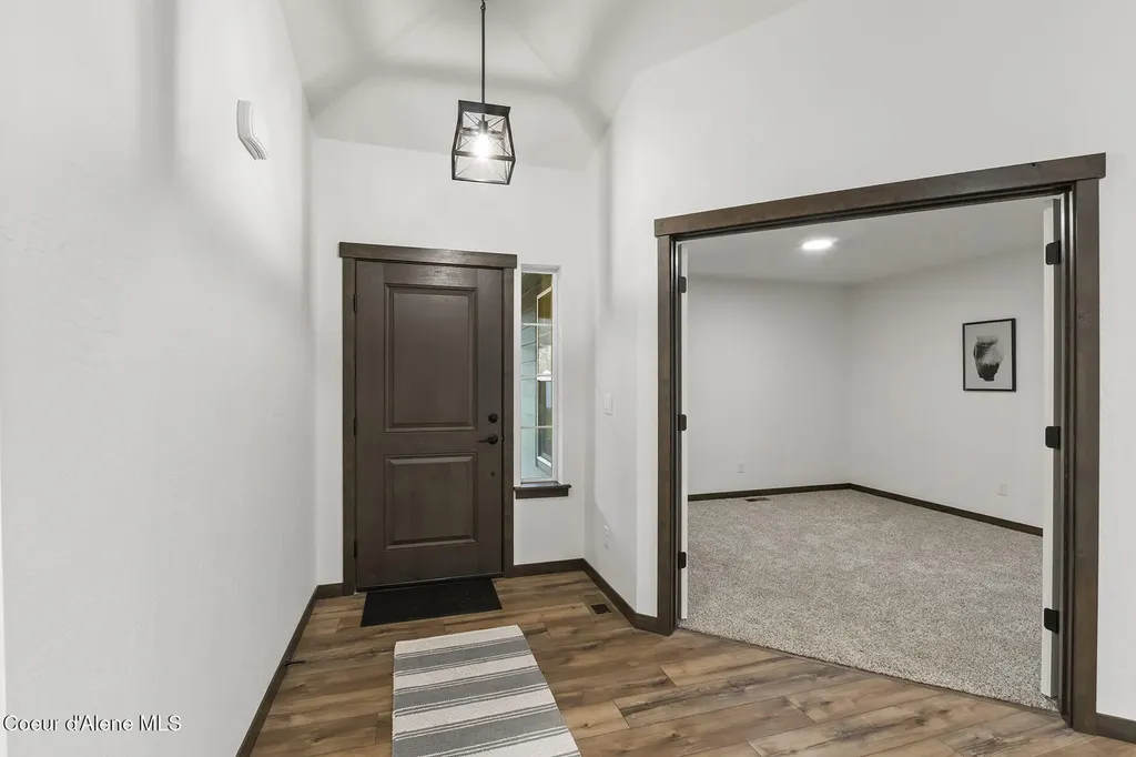 936 E Valley Street S Oldtown ID 83822