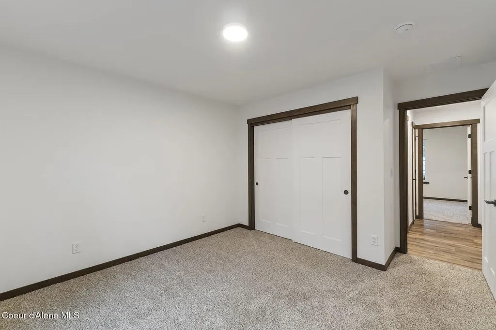 936 E Valley Street S Oldtown ID 83822