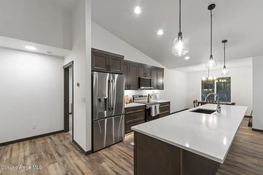936 E Valley Street S Oldtown ID 83822