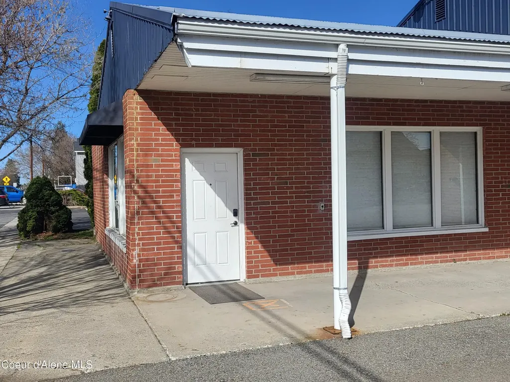 415 E 3rd Avenue Post Falls ID 83854