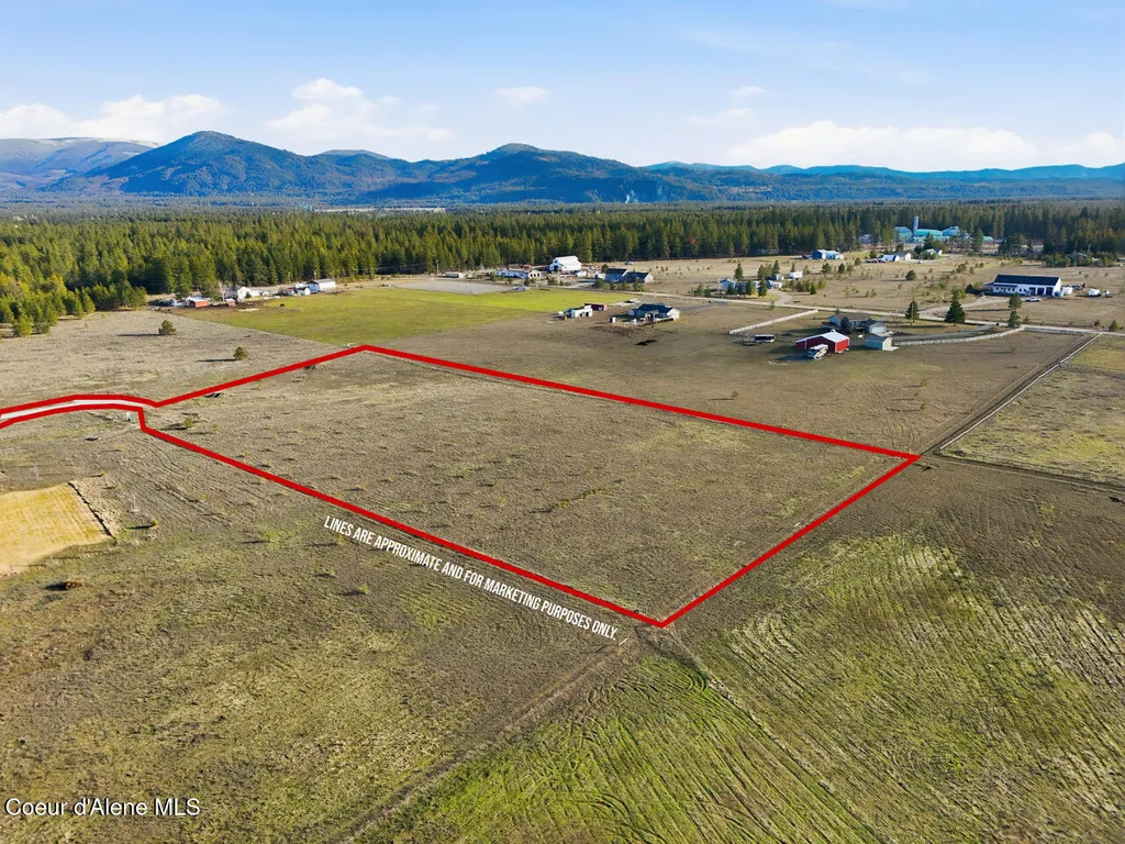 Xxxx E Blaine Street Athol ID 83801