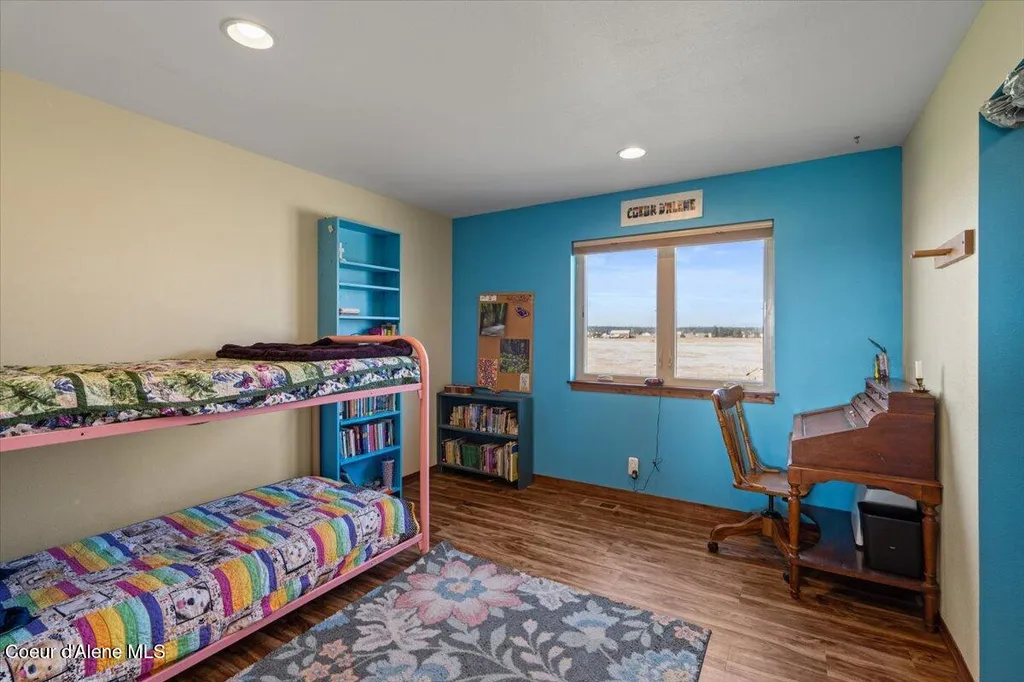 2238 E Blaine Street Athol ID 83801