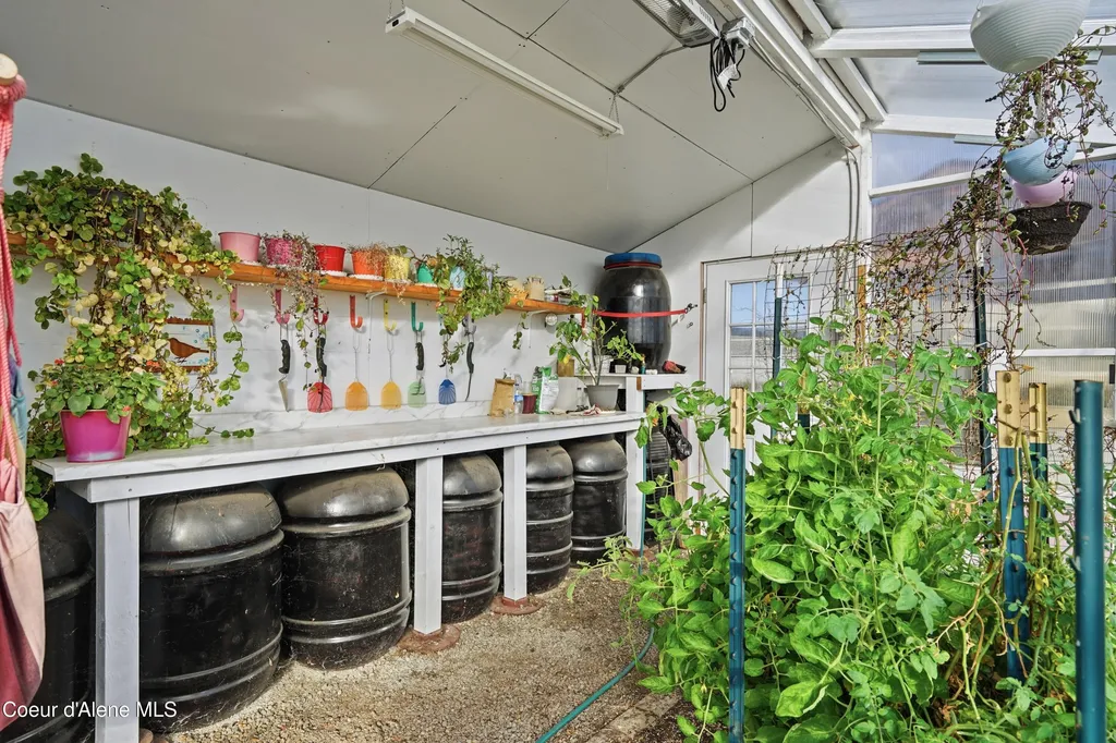 2238 E Blaine Street Athol ID 83801