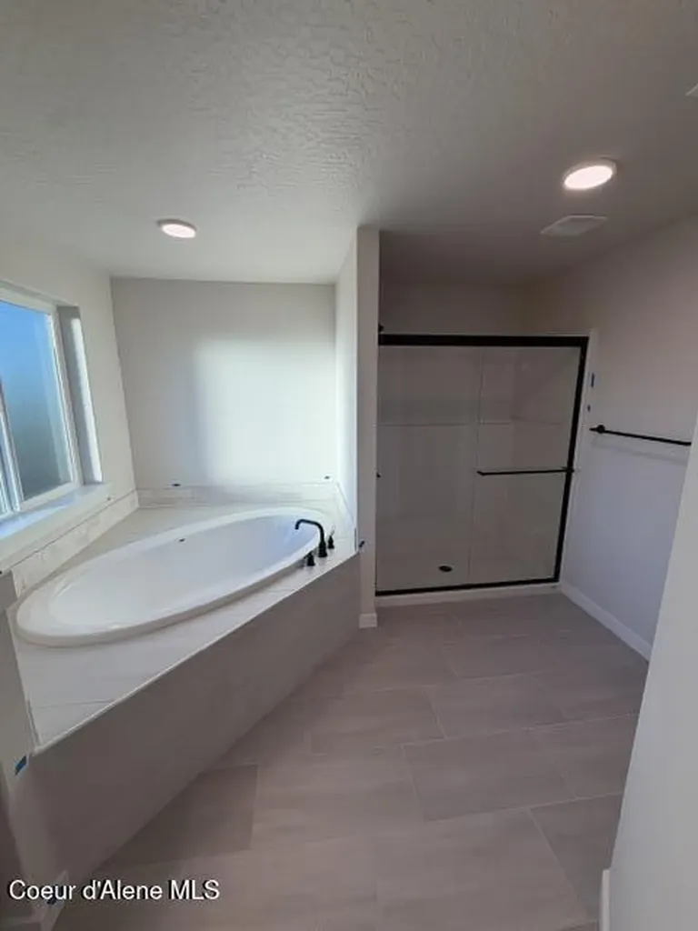 6565 W Constantine Lane Rathdrum ID 83858