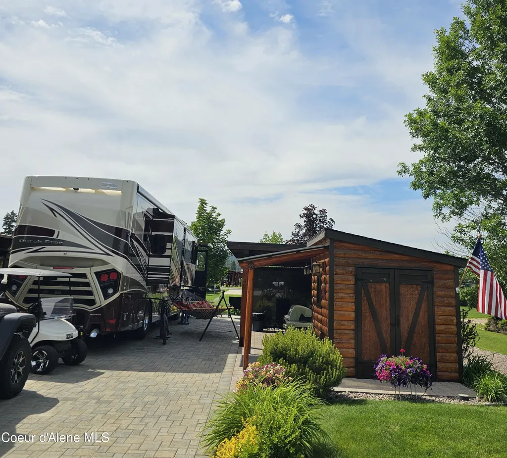 46 Eagle Way Blanchard ID 83804