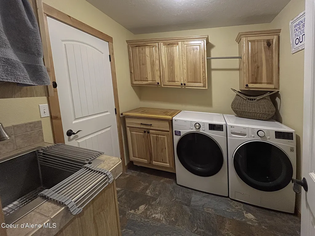 2110 Blue Sky Road Bonners Ferry ID 83805