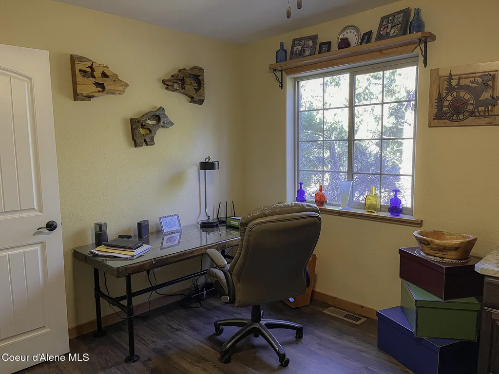 2110 Blue Sky Road Bonners Ferry ID 83805