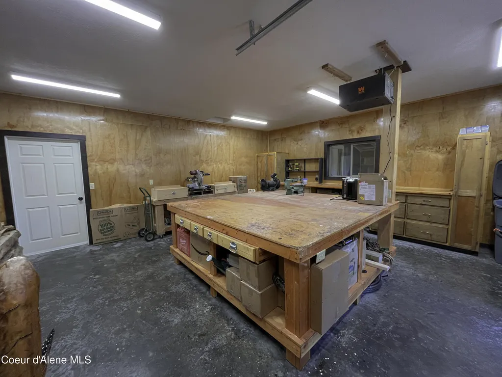 2110 Blue Sky Road Bonners Ferry ID 83805