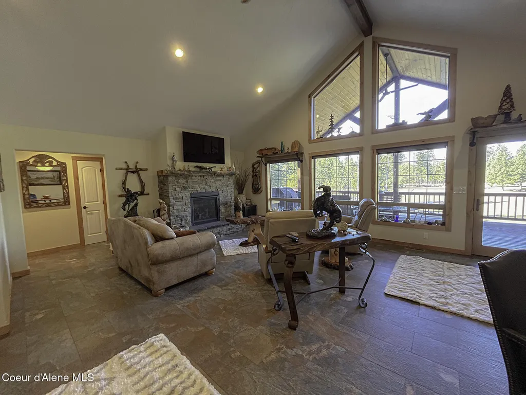 2110 Blue Sky Road Bonners Ferry ID 83805
