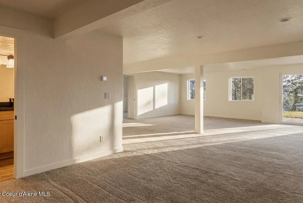 13788 S Hanson Road Harrison ID 83833