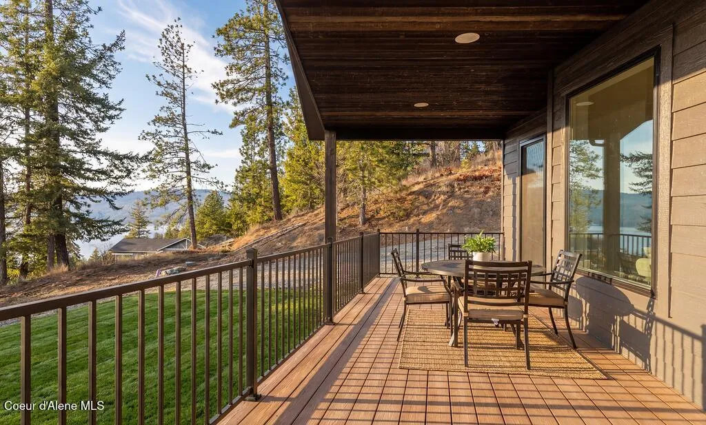 13788 S Hanson Road Harrison ID 83833