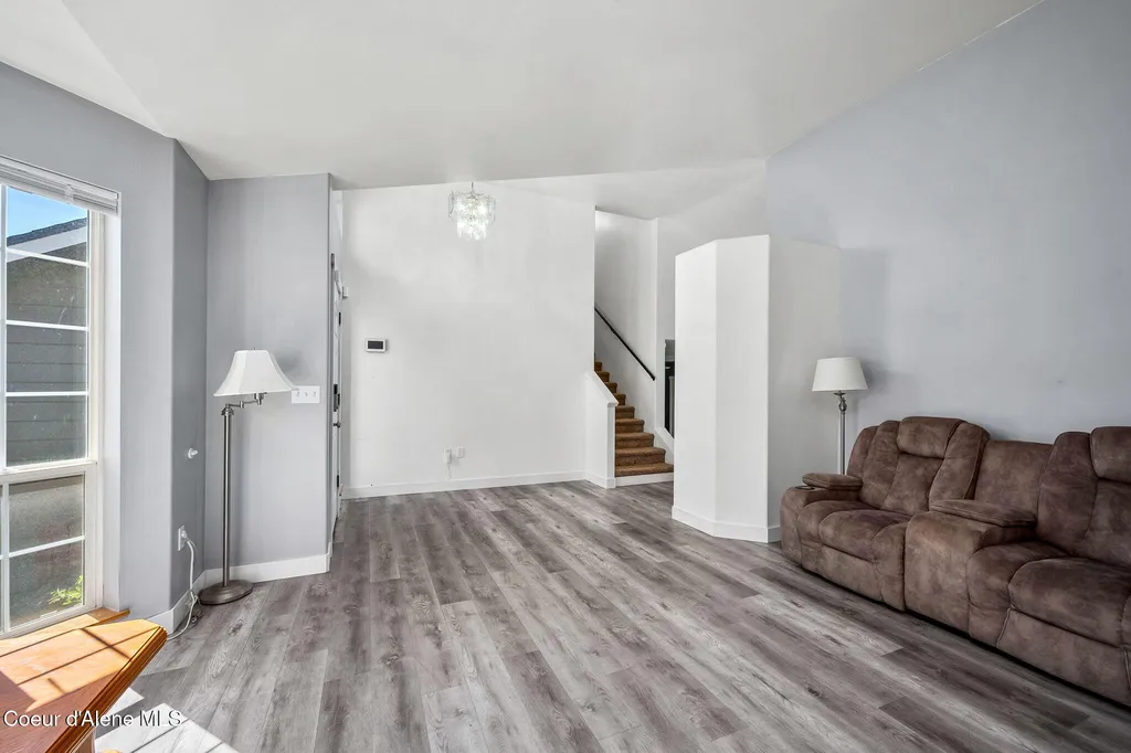 2441 N Henry Street Post Falls ID 83854