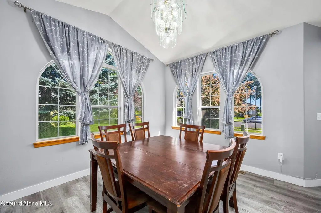 2441 N Henry Street Post Falls ID 83854