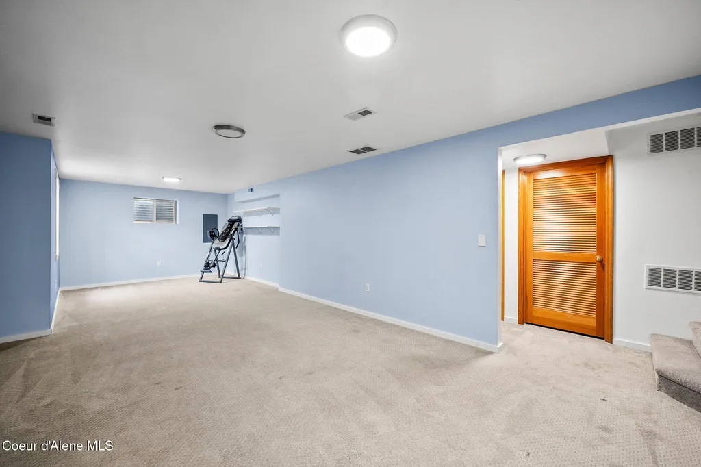 2441 N Henry Street Post Falls ID 83854